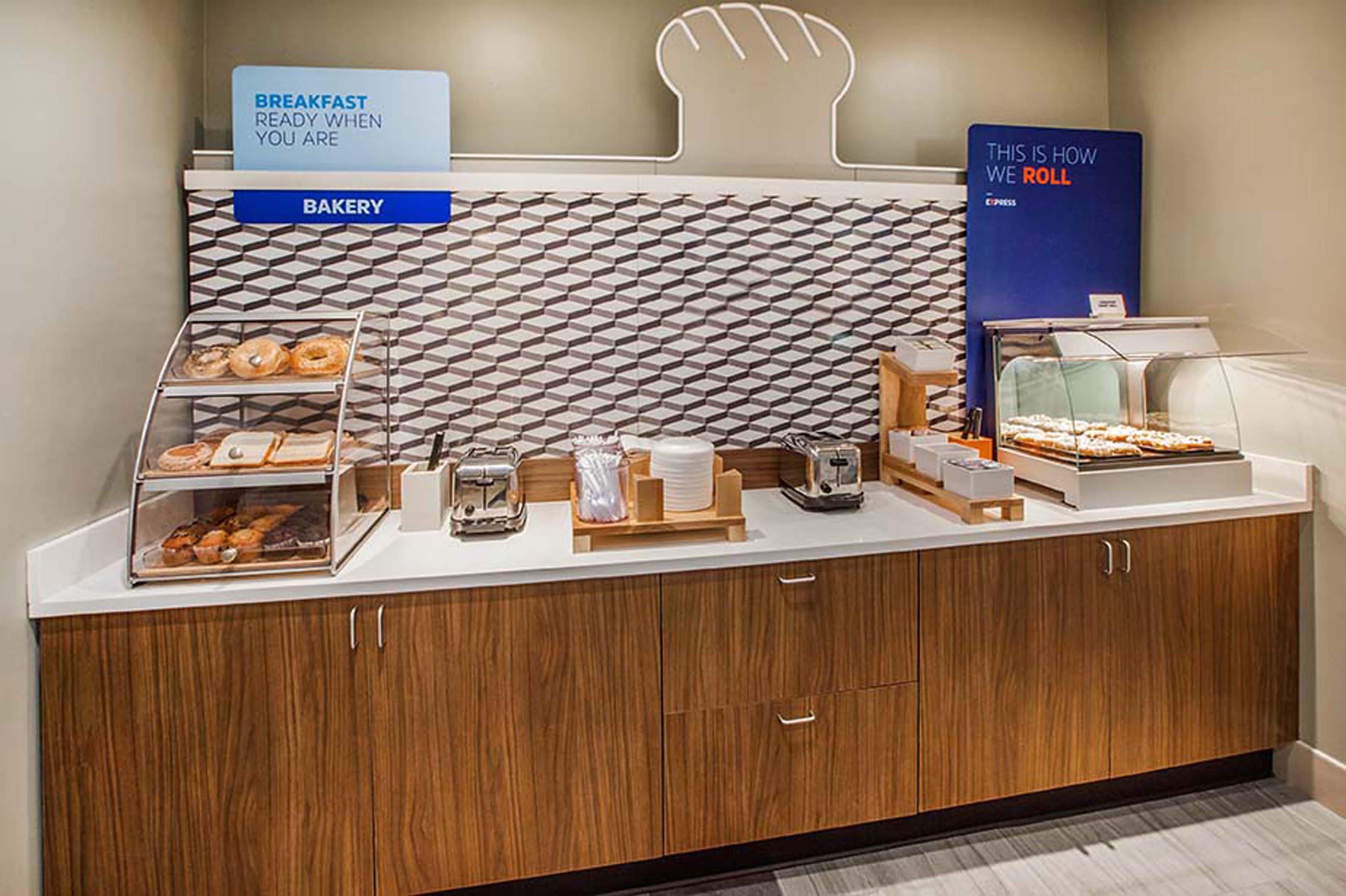 Holiday Inn Express And Suites Stroudsburg-Poconos By Ihg Bagian luar foto