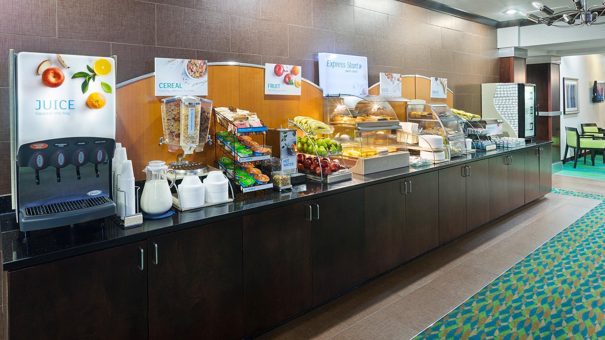 Holiday Inn Express And Suites Stroudsburg-Poconos By Ihg Bagian luar foto