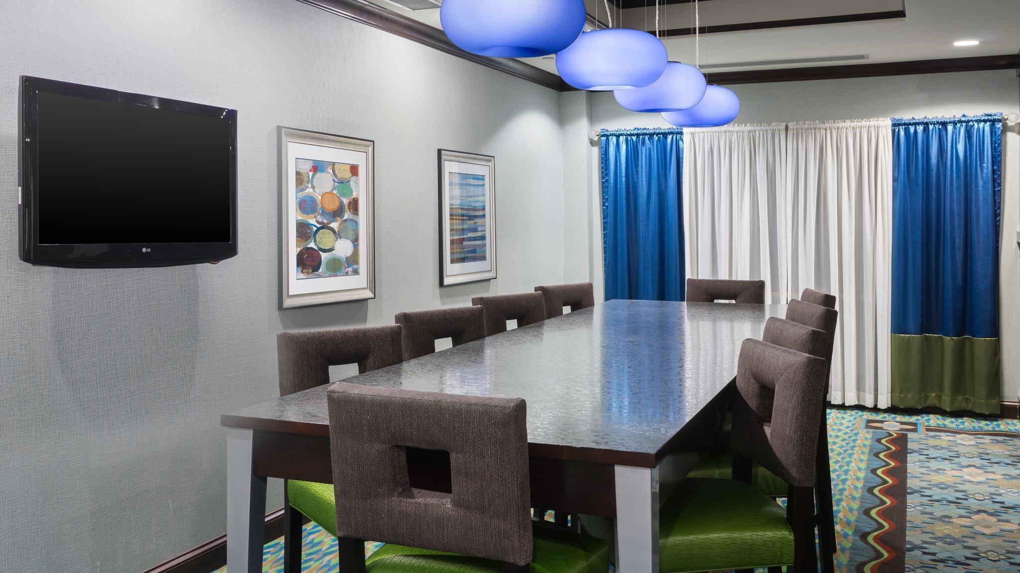 Holiday Inn Express And Suites Stroudsburg-Poconos By Ihg Bagian luar foto