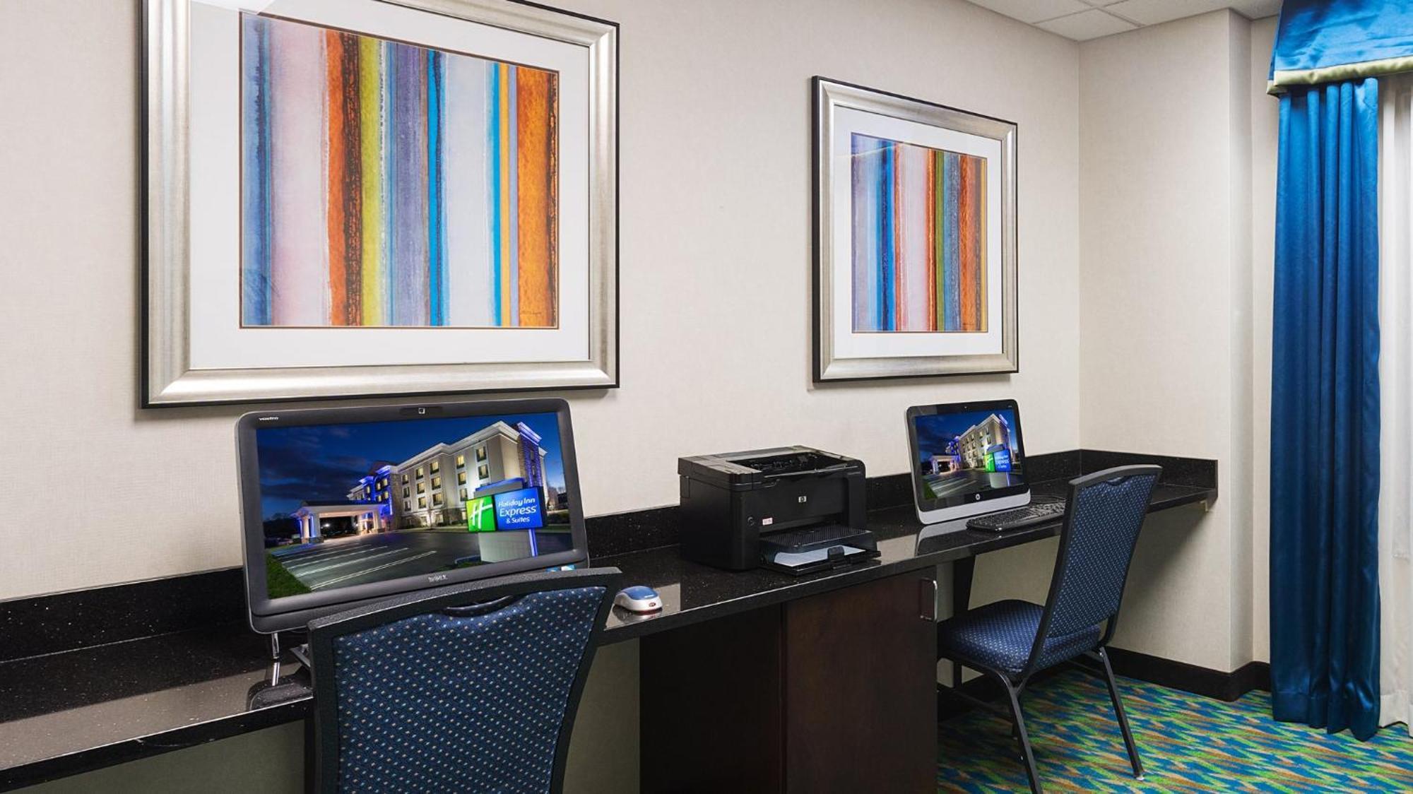 Holiday Inn Express And Suites Stroudsburg-Poconos By Ihg Bagian luar foto