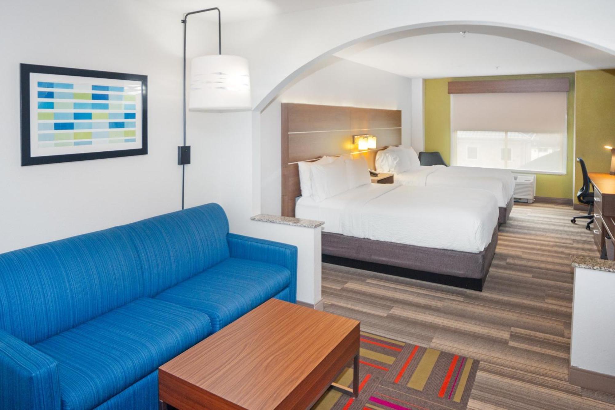 Holiday Inn Express And Suites Stroudsburg-Poconos By Ihg Bagian luar foto