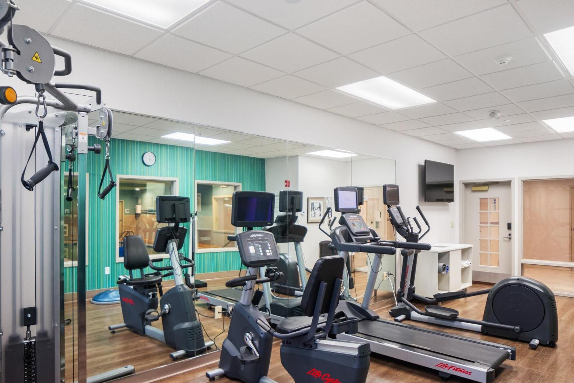 Holiday Inn Express And Suites Stroudsburg-Poconos By Ihg Bagian luar foto